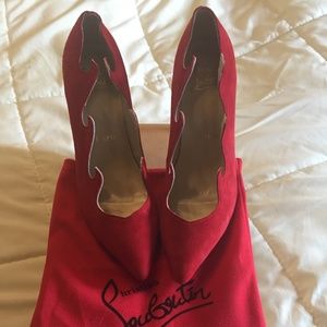 Christian Louboutin 100 Suede Flame Wave Heel 41